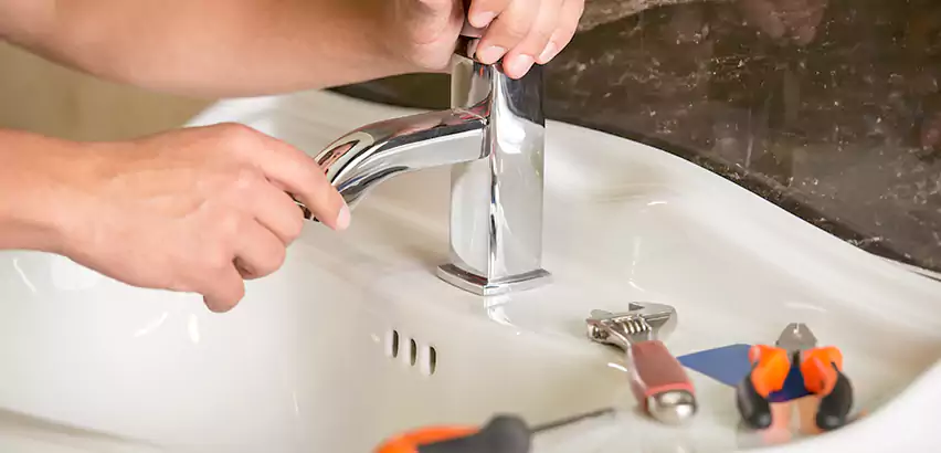 Bathtub Faucet Replacement in Massillon